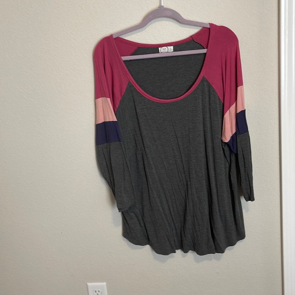 Maurice’s 3/4 Sleeve Block 24/7 Top